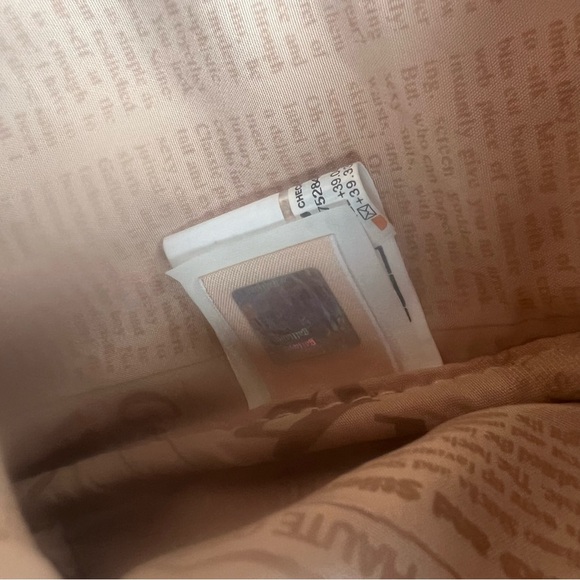 Authenticated - John Galliano - 90s Bottle Cap Handle Bag Purse - Picture 13 of 14